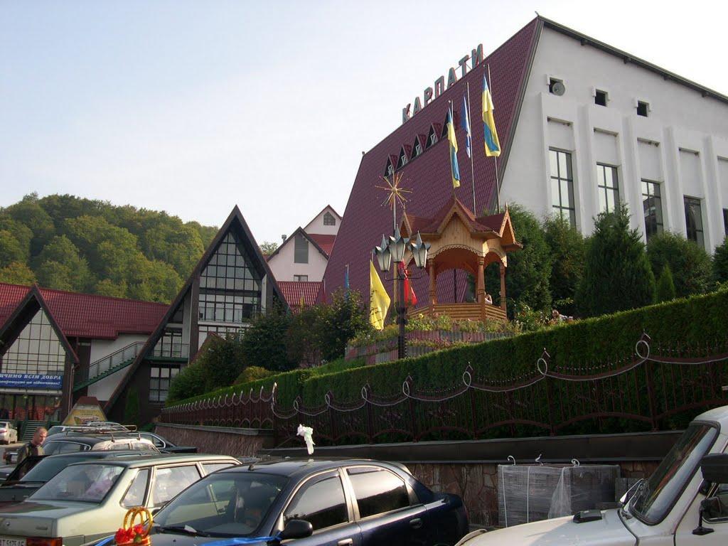 Karpaty Hotel Yaremche Exterior foto