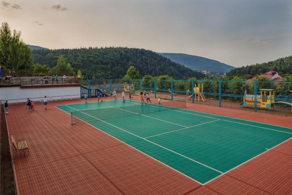 Karpaty Hotel Yaremche Exterior foto